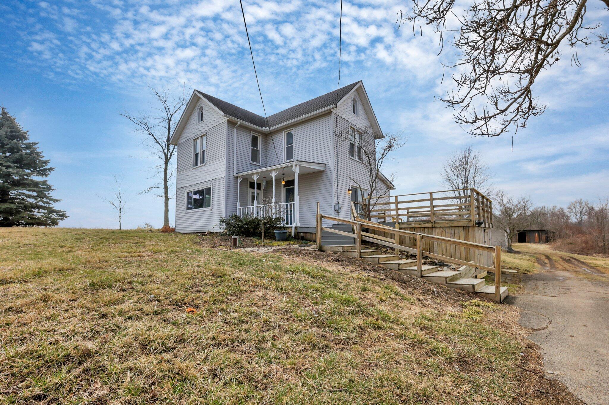 10028 Watkins Road Sw Property Photo 2