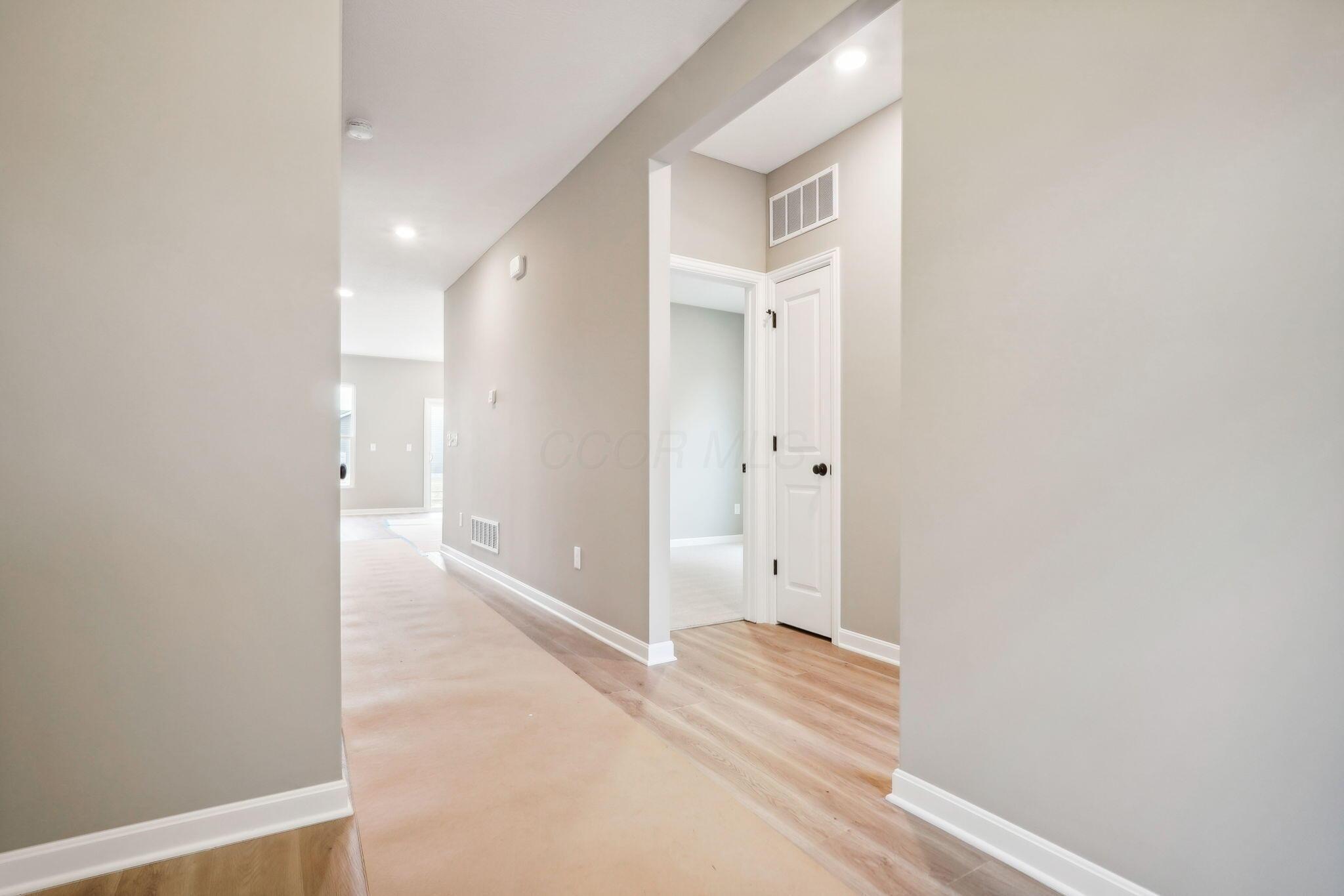 2986 Darby Downs Road Property Photo 5