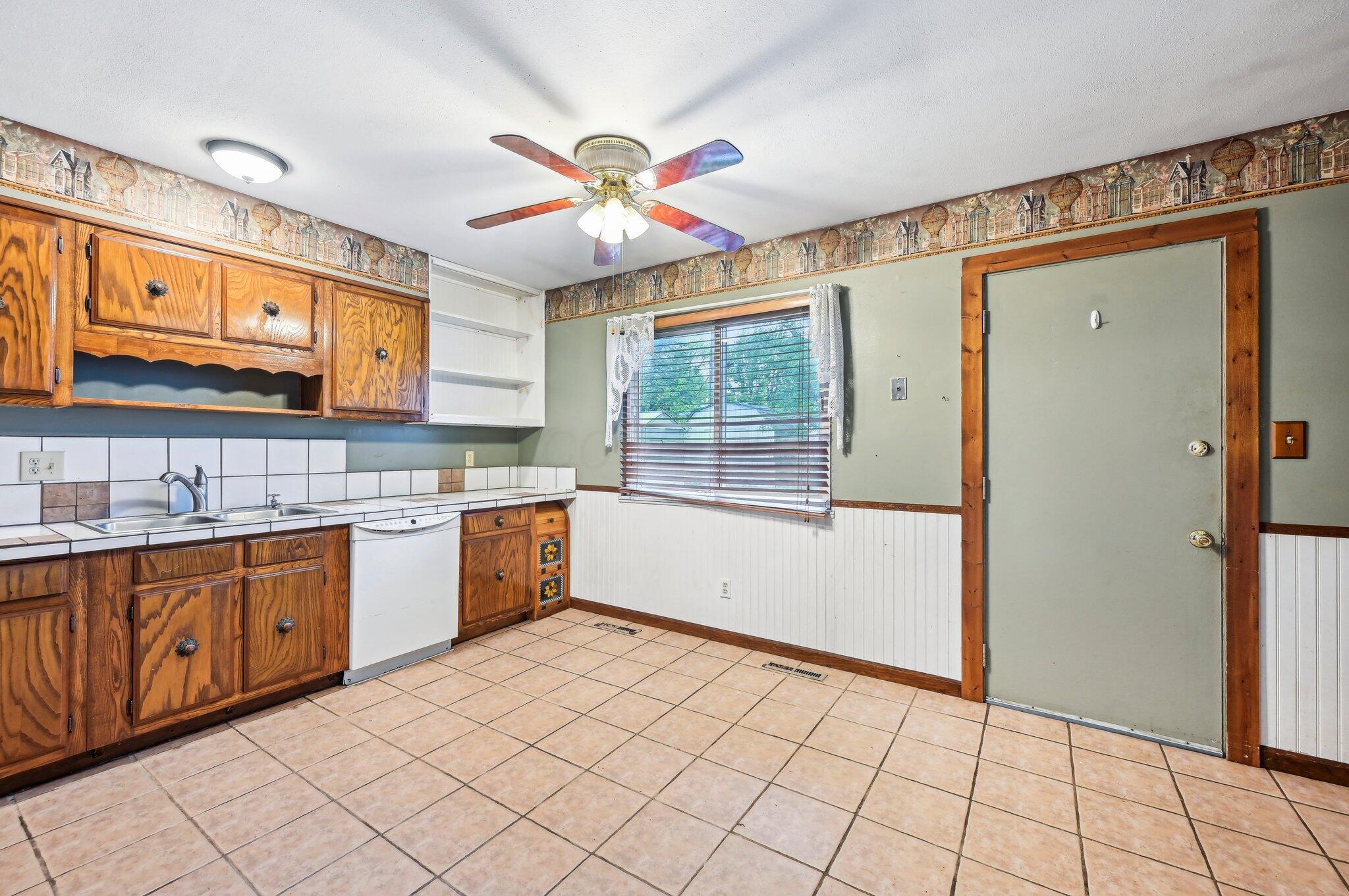 5010 Chipman Drive Property Photo 16