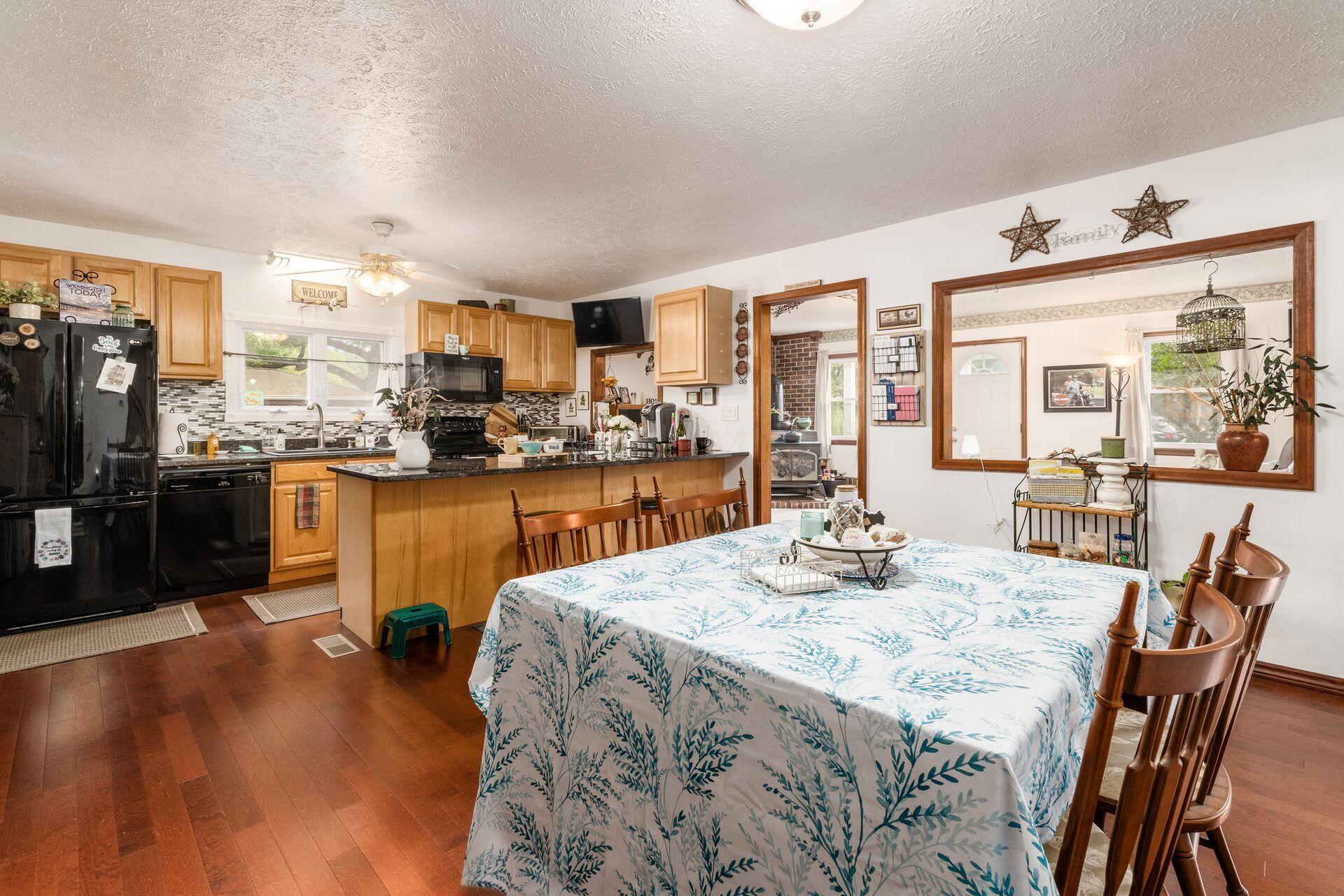 5595 Lancaster Road Property Photo 8