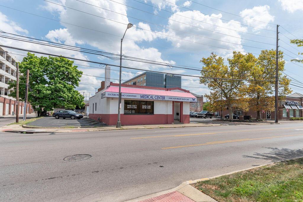 262 S Grant Avenue, 270 Property Photo 3