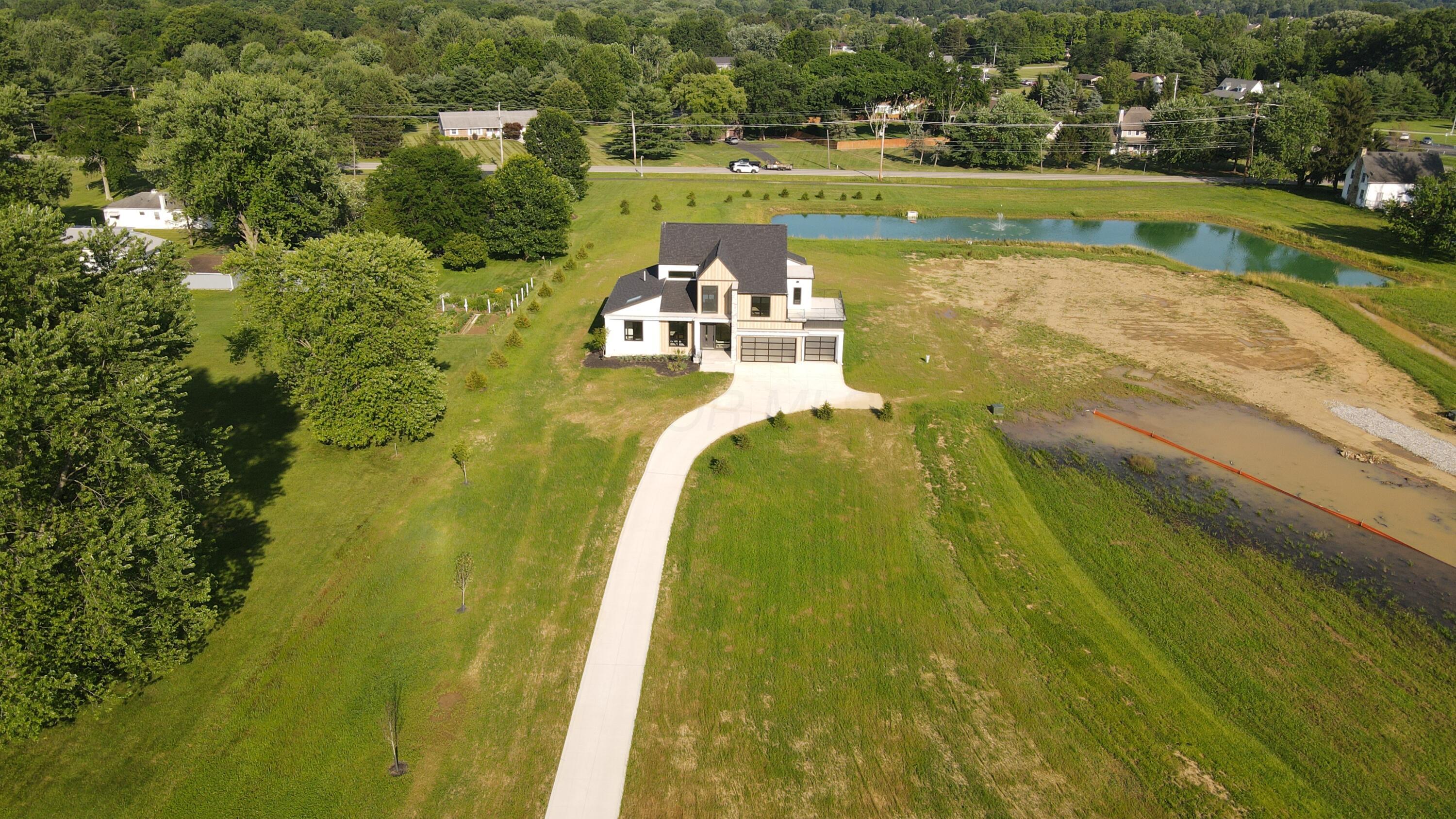 5015 Bespoke Court Property Photo 2