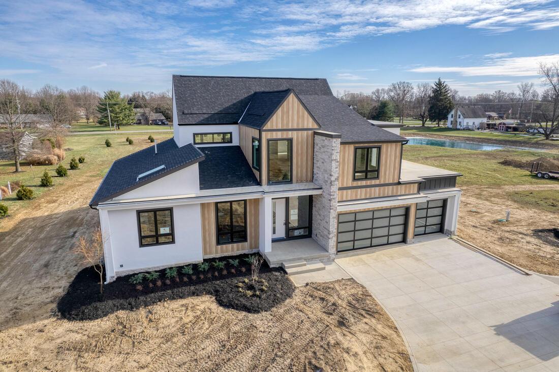 5015 Bespoke Court Property Photo 4