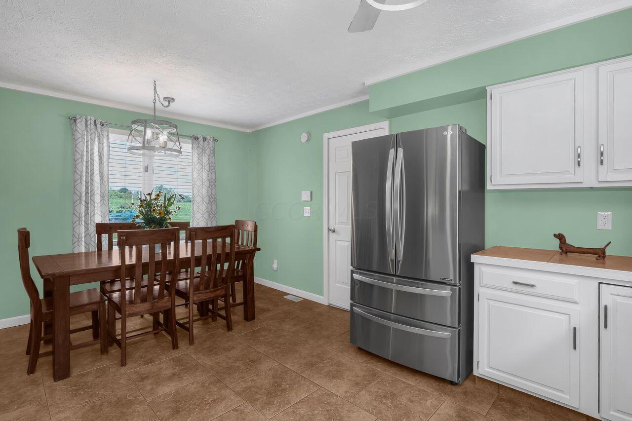 1060 S Watkins Road Property Photo 10