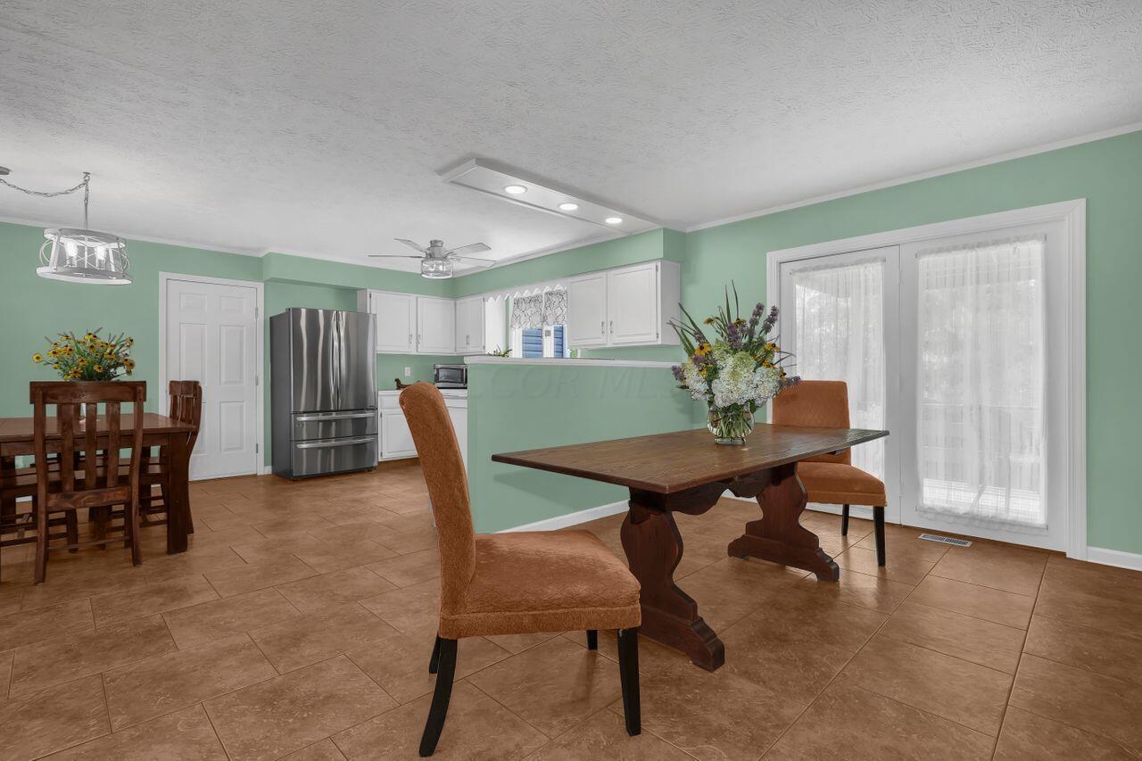 1060 S Watkins Road Property Photo 13