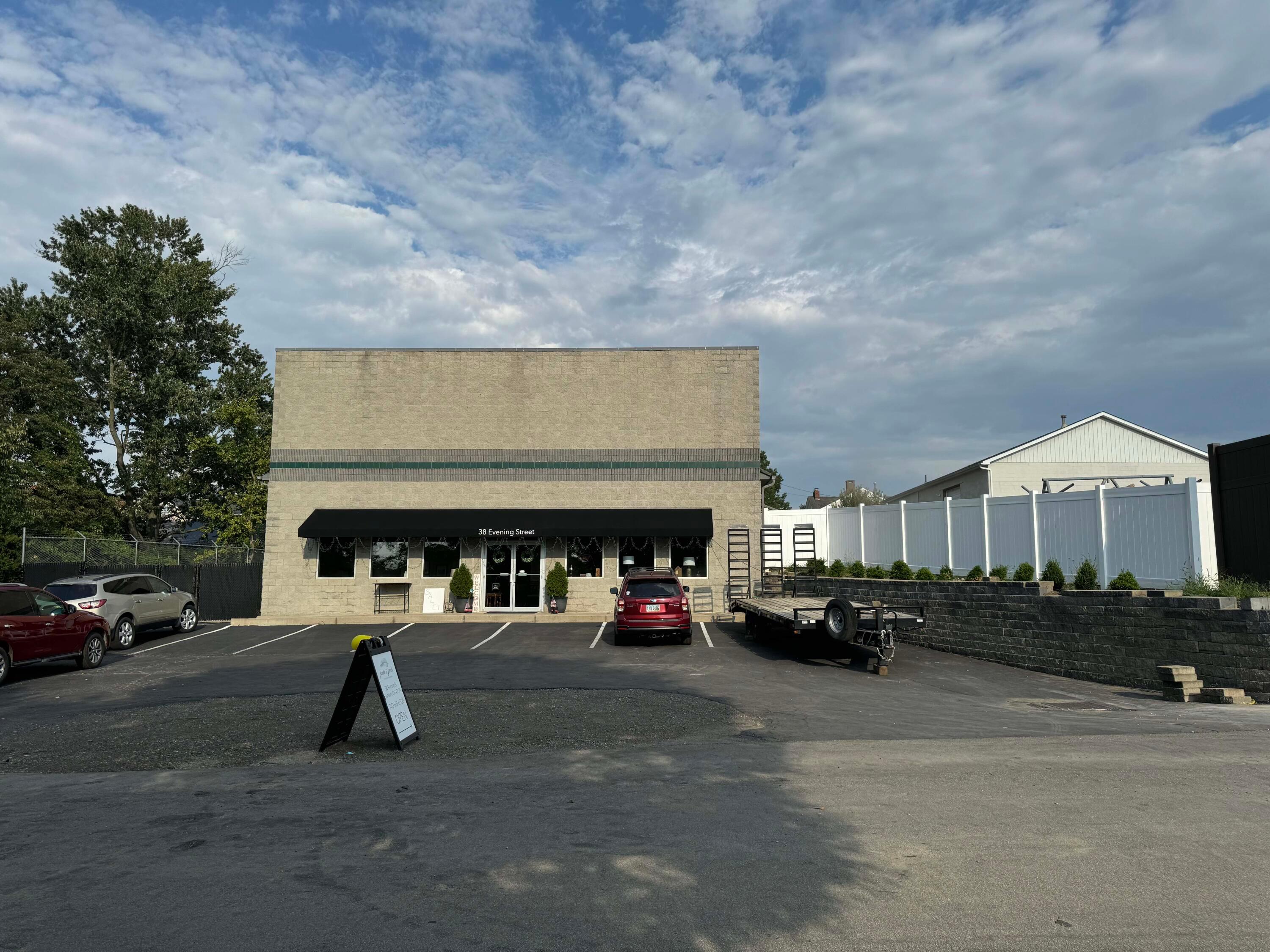 38 Evening Street Property Photo