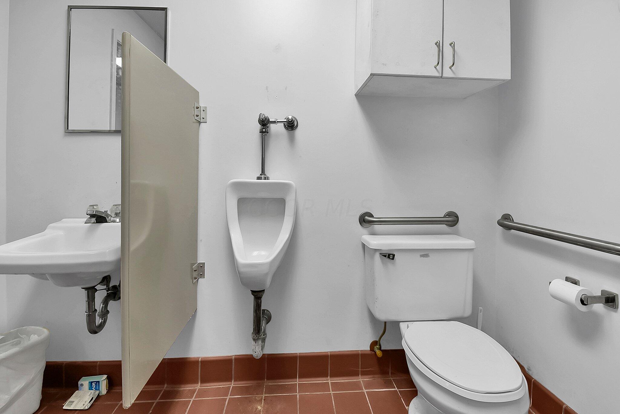636 S Center Street Property Photo 4