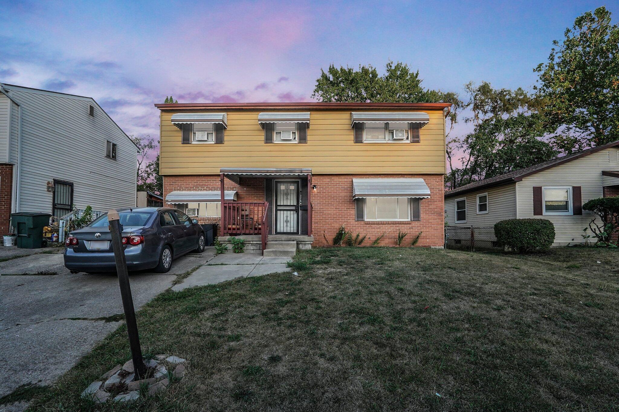 3264 Southfield Drive E Property Photo 1