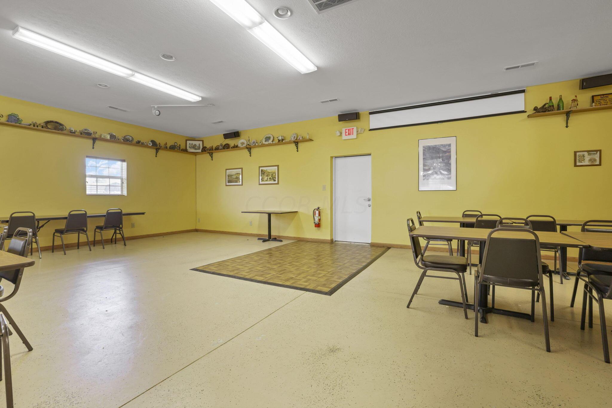 1900 Winchester Southern Road, Unit B Property Photo 17