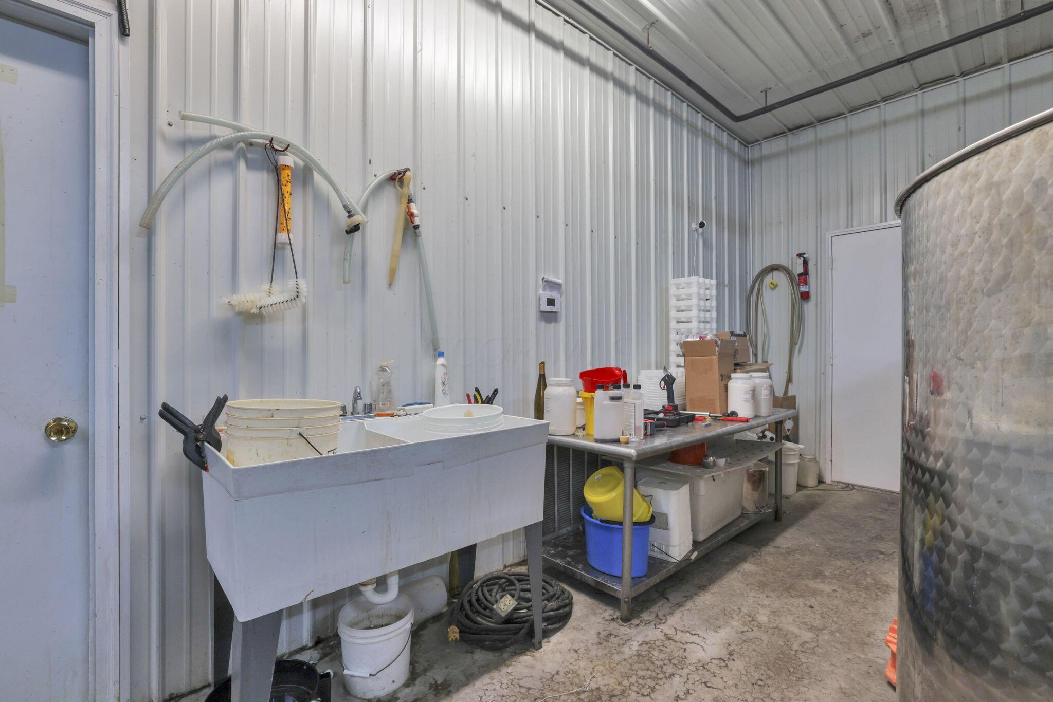 1900 Winchester Southern Road, Unit B Property Photo 30