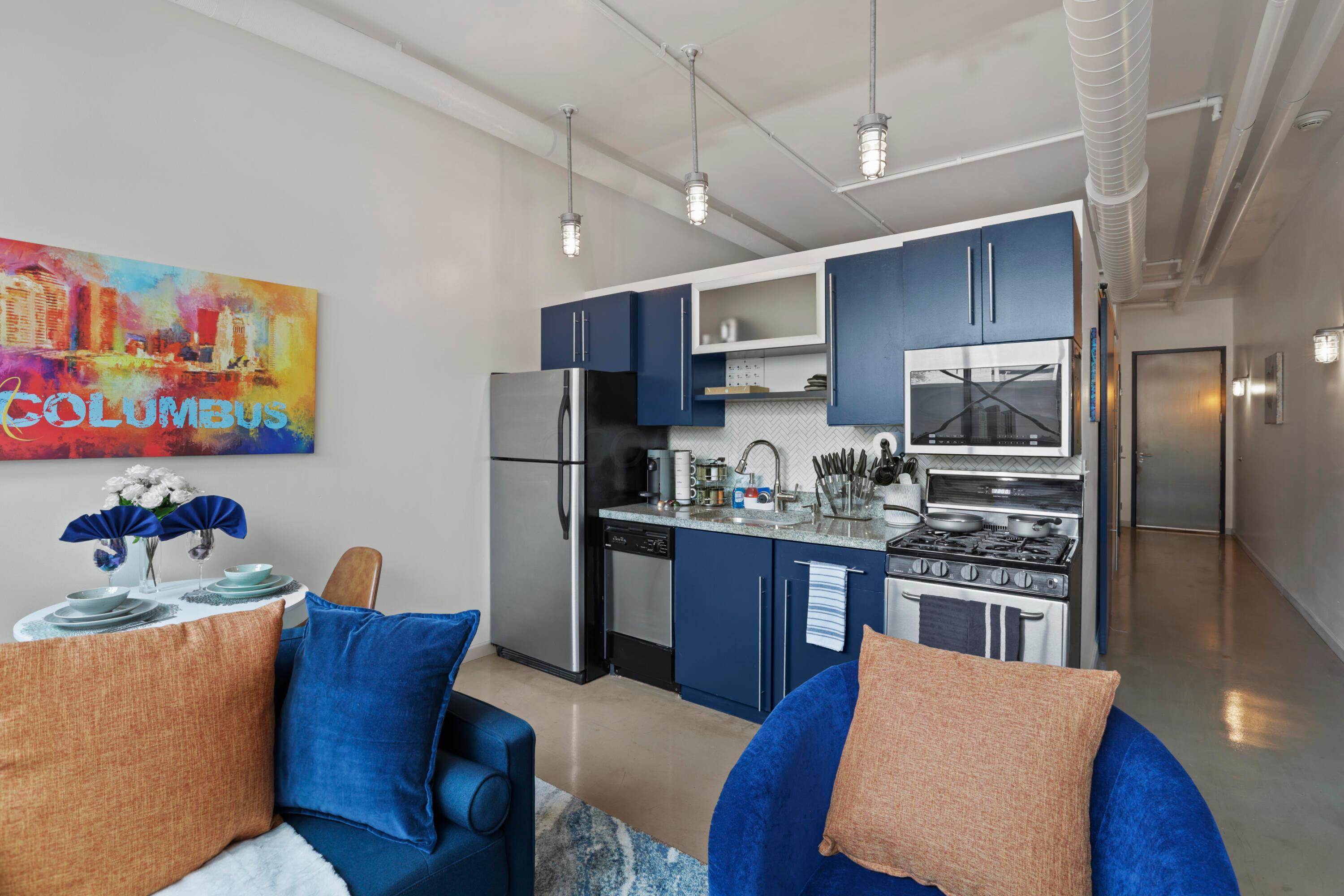 60 E Spring Street, 105 Property Photo 1