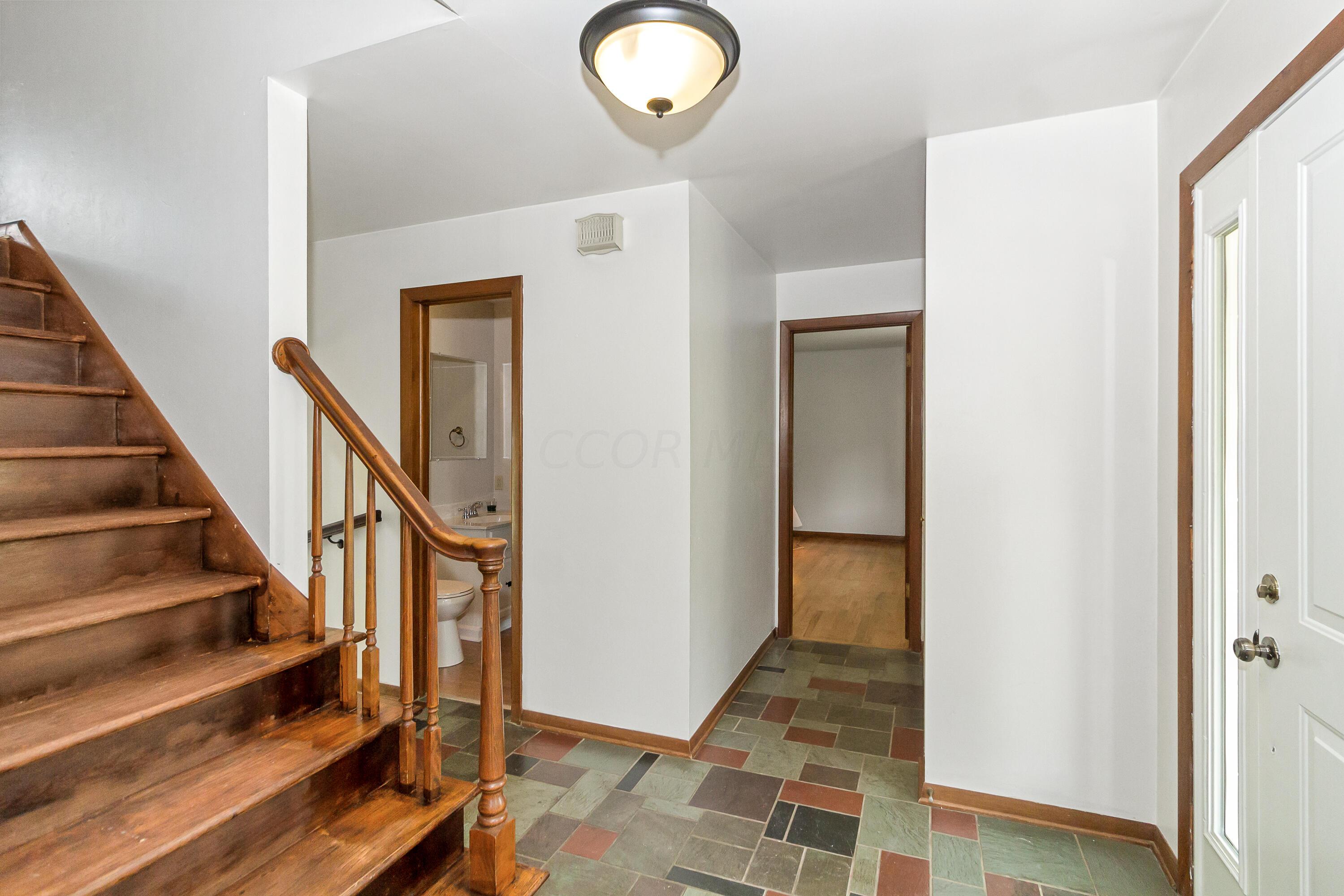 6109 Cherry Hill Drive Property Photo 12