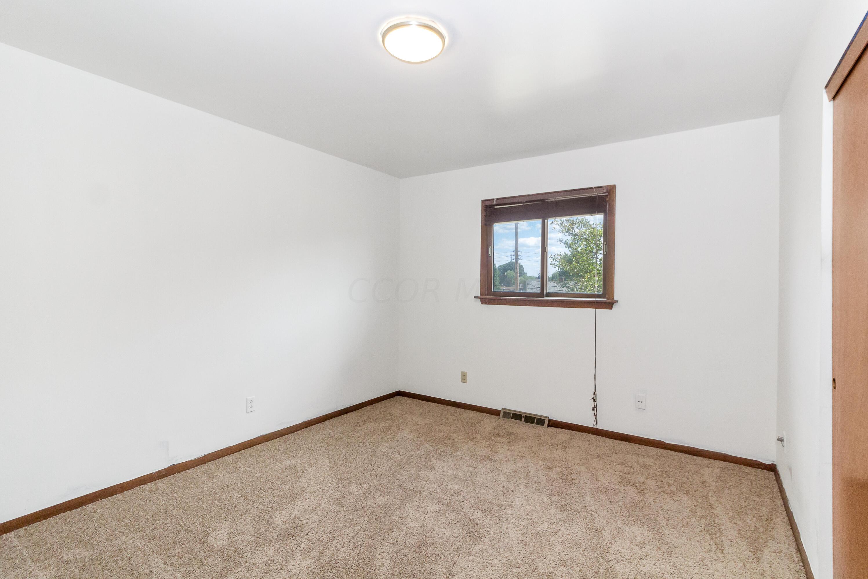 6109 Cherry Hill Drive Property Photo 20