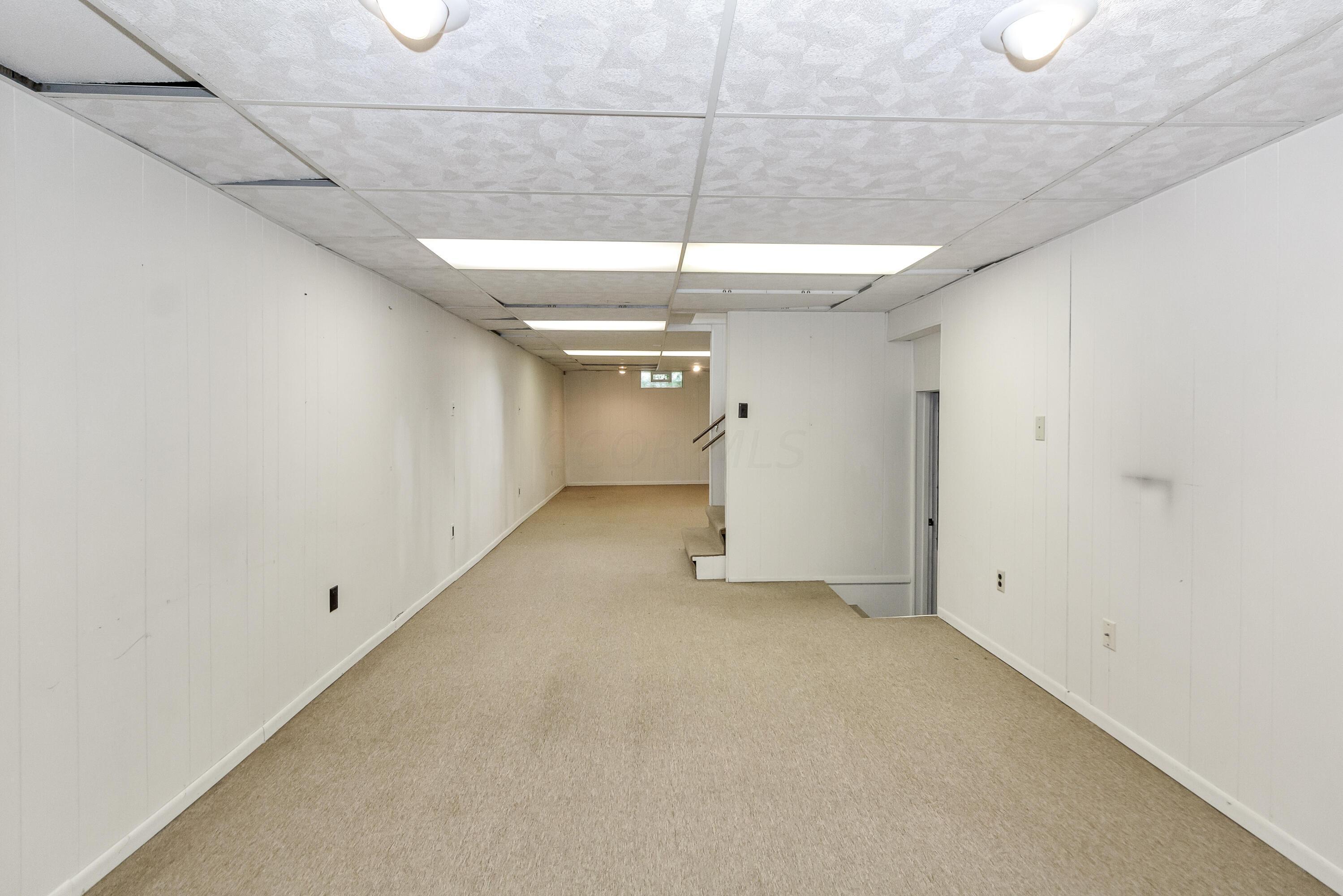 6109 Cherry Hill Drive Property Photo 26