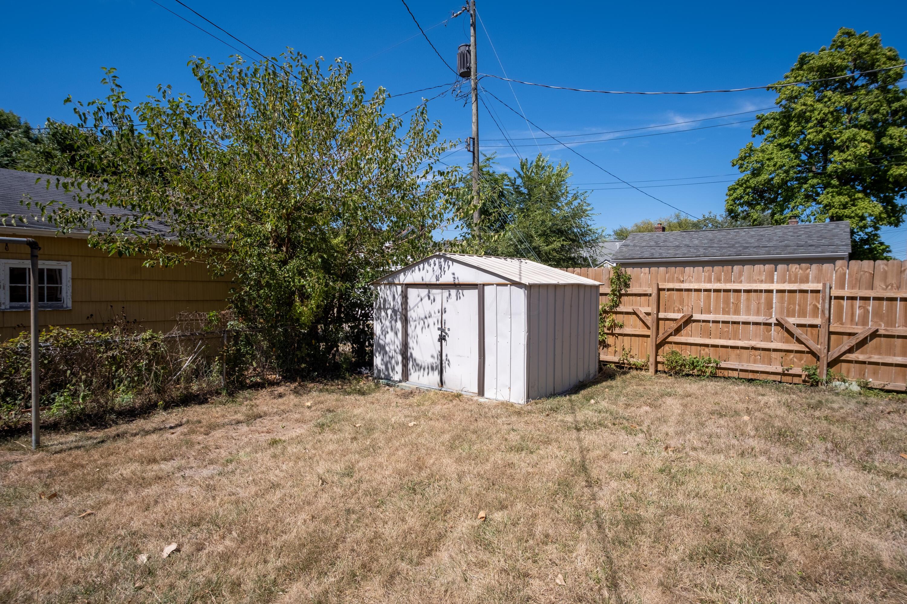 578 E Tulane Road Property Photo 26