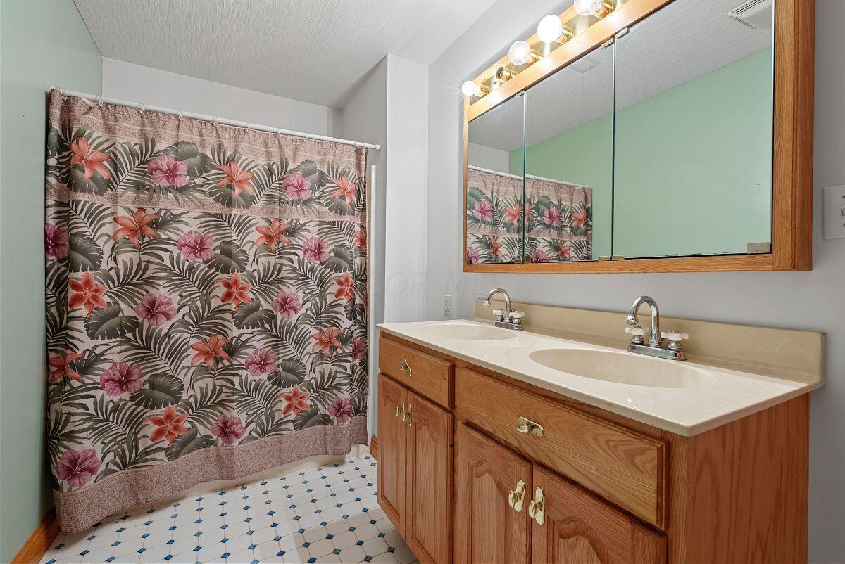 21626 Chilcote Road Property Photo 43