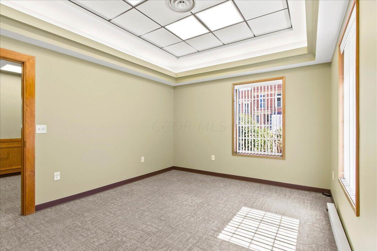 8 W Maple Street Property Photo 16