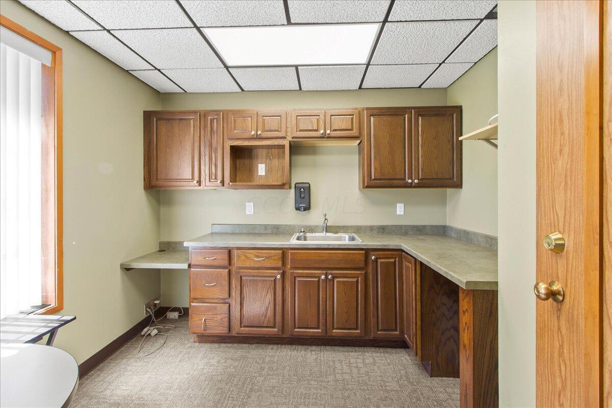 8 W Maple Street Property Photo 26