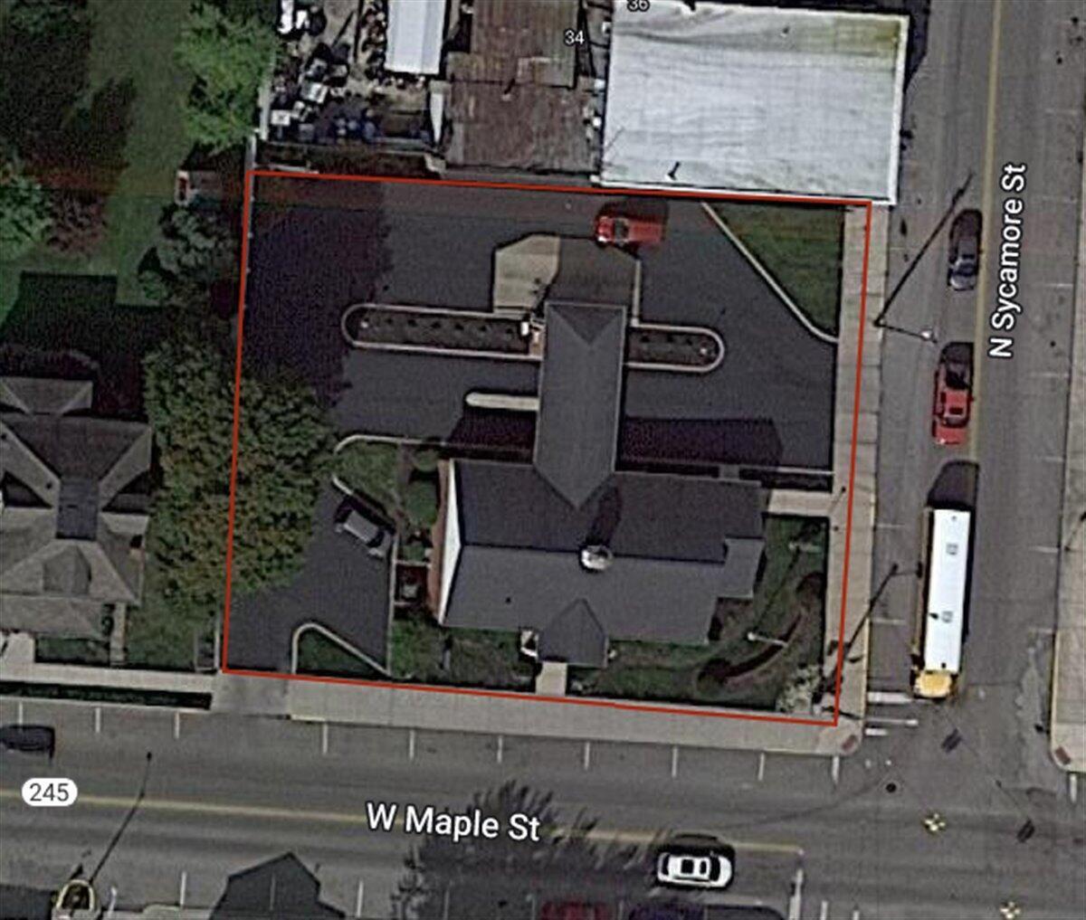 8 W Maple Street Property Photo 59