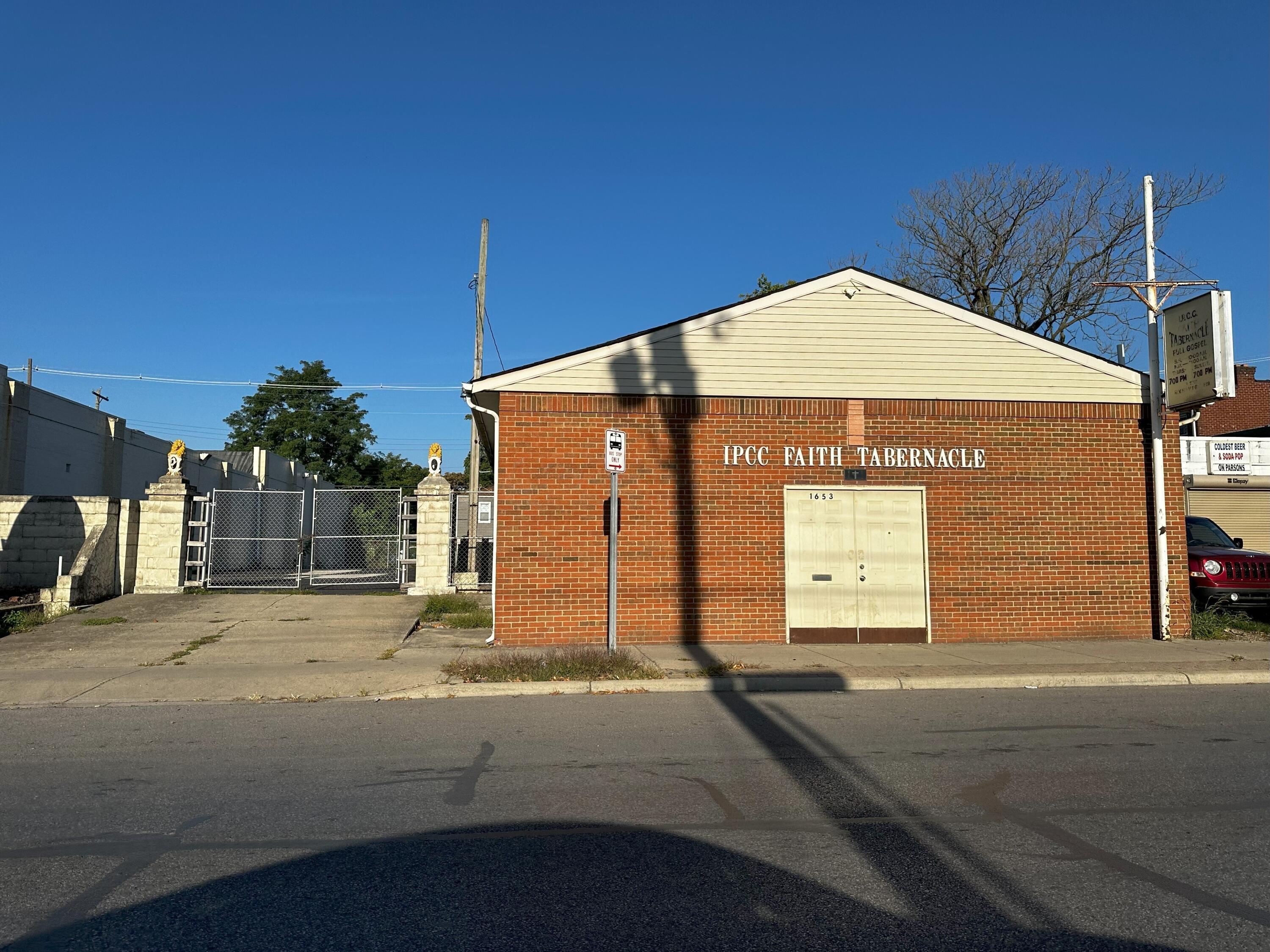 1653 Parsons Avenue Property Photo 1