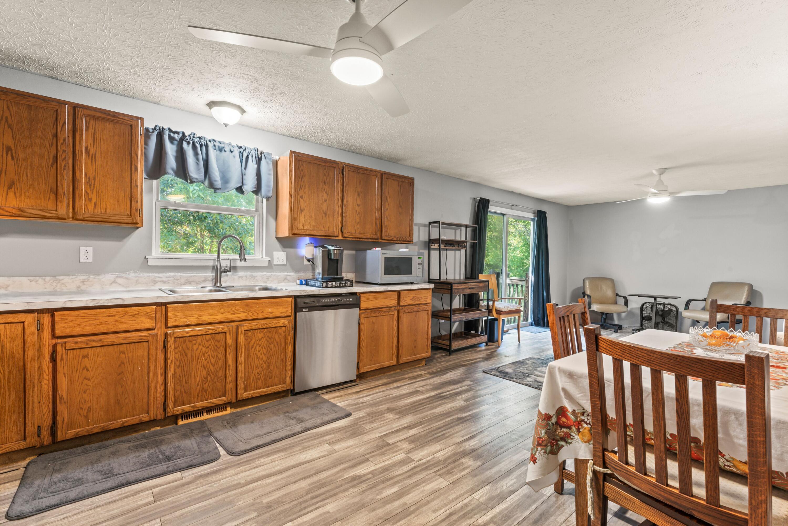443 Waggoner Road Property Photo 14