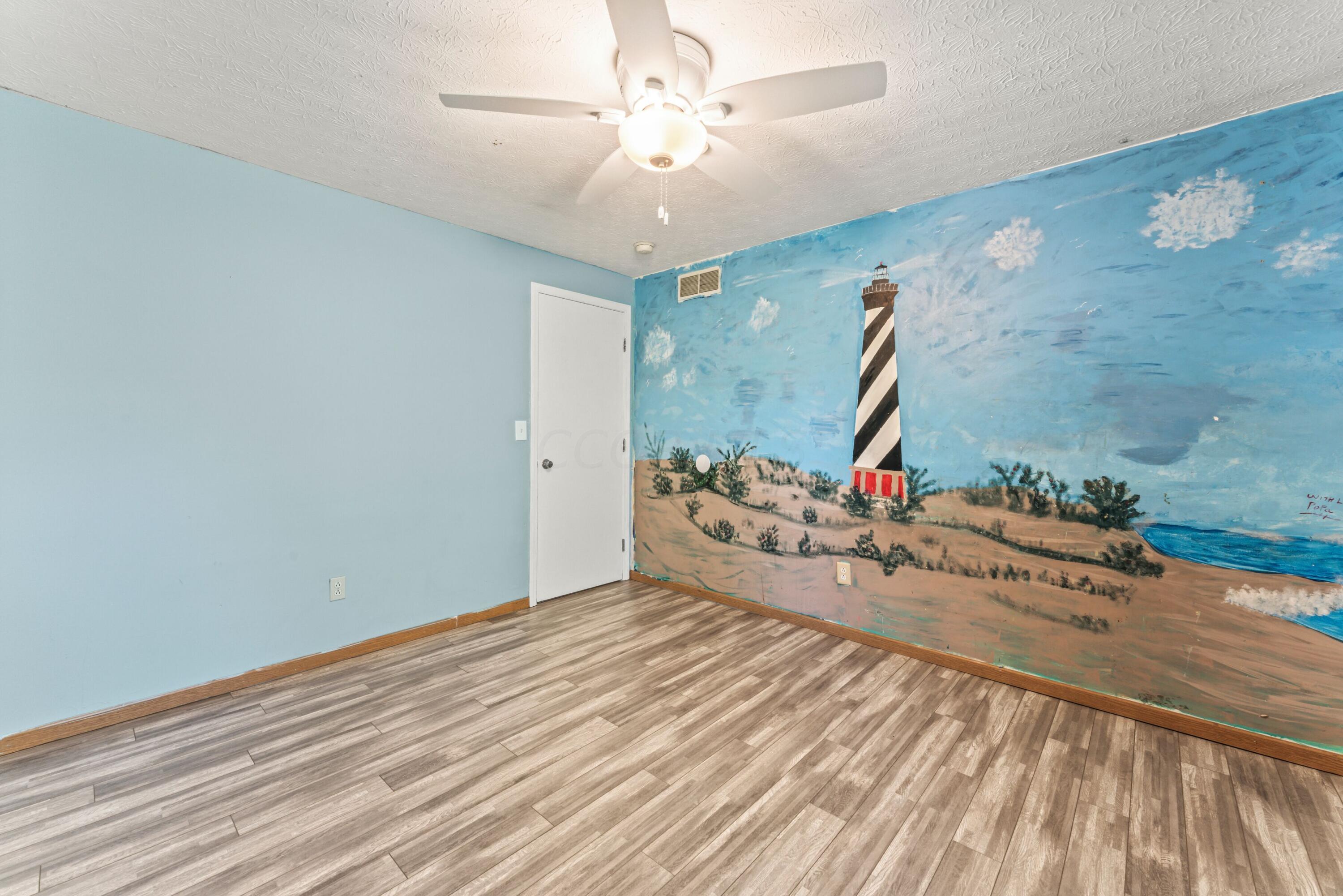 443 Waggoner Road Property Photo 30