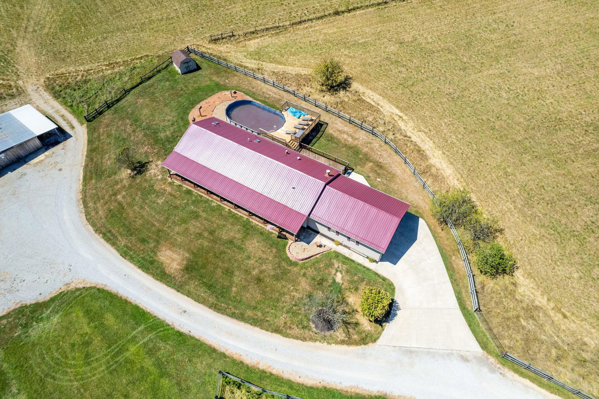 38482 Scout Road Property Photo 4