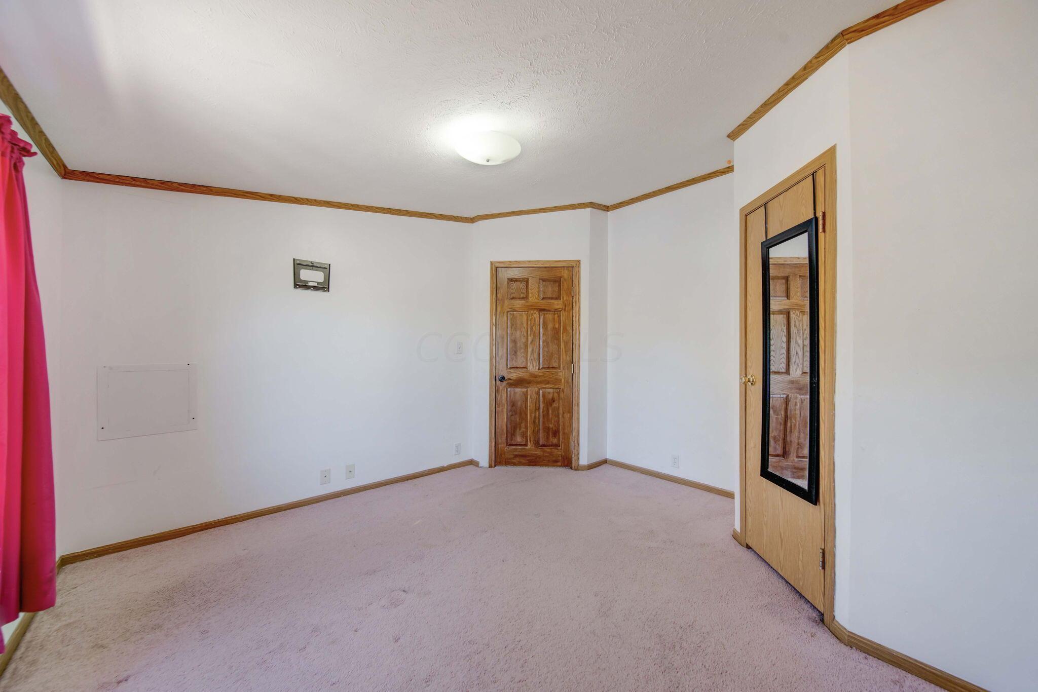 38482 Scout Road Property Photo 32