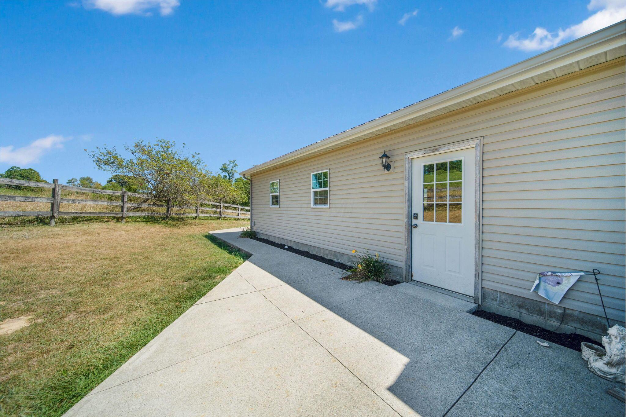38482 Scout Road Property Photo 38