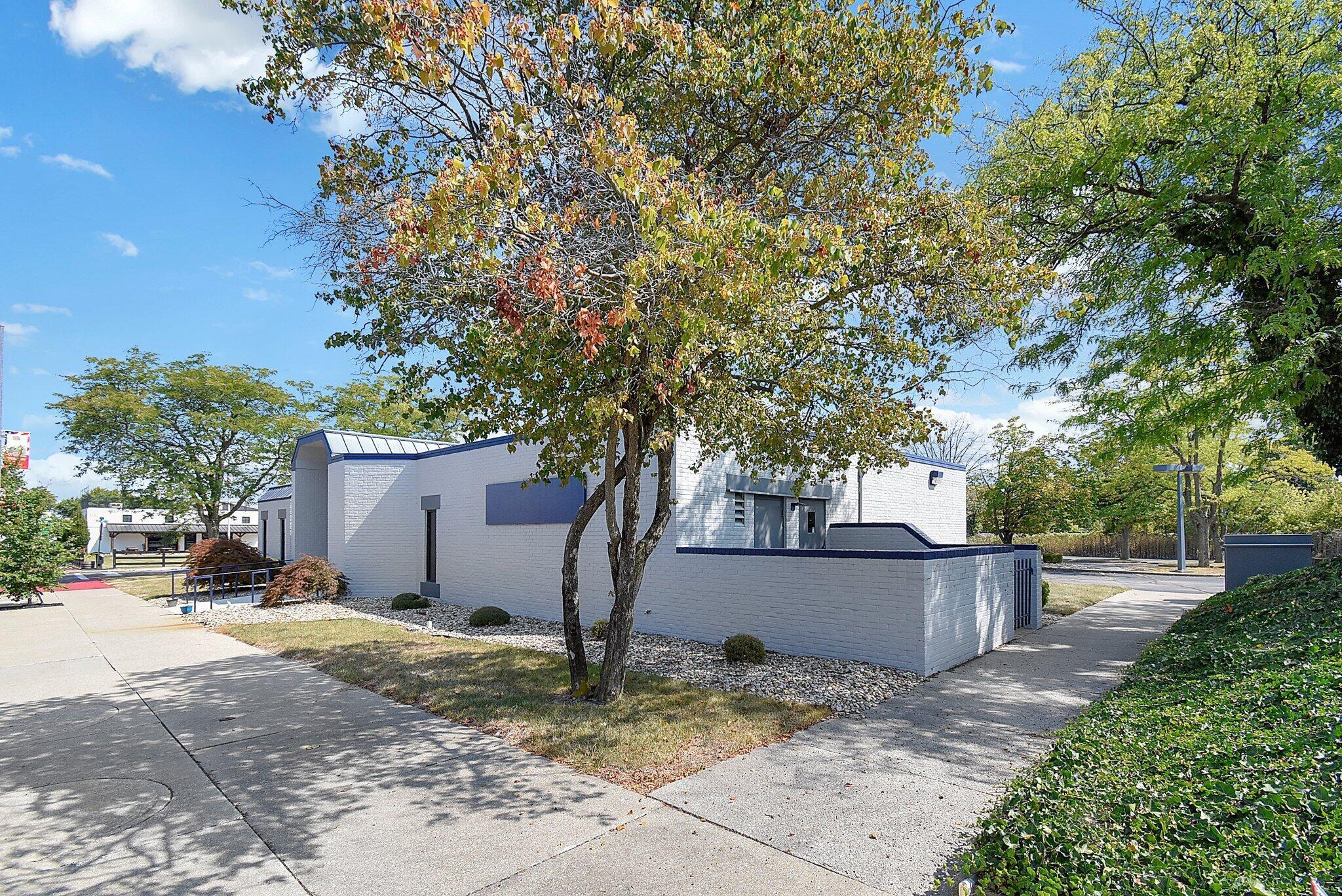 245 N Seltzer Street Property Photo 35