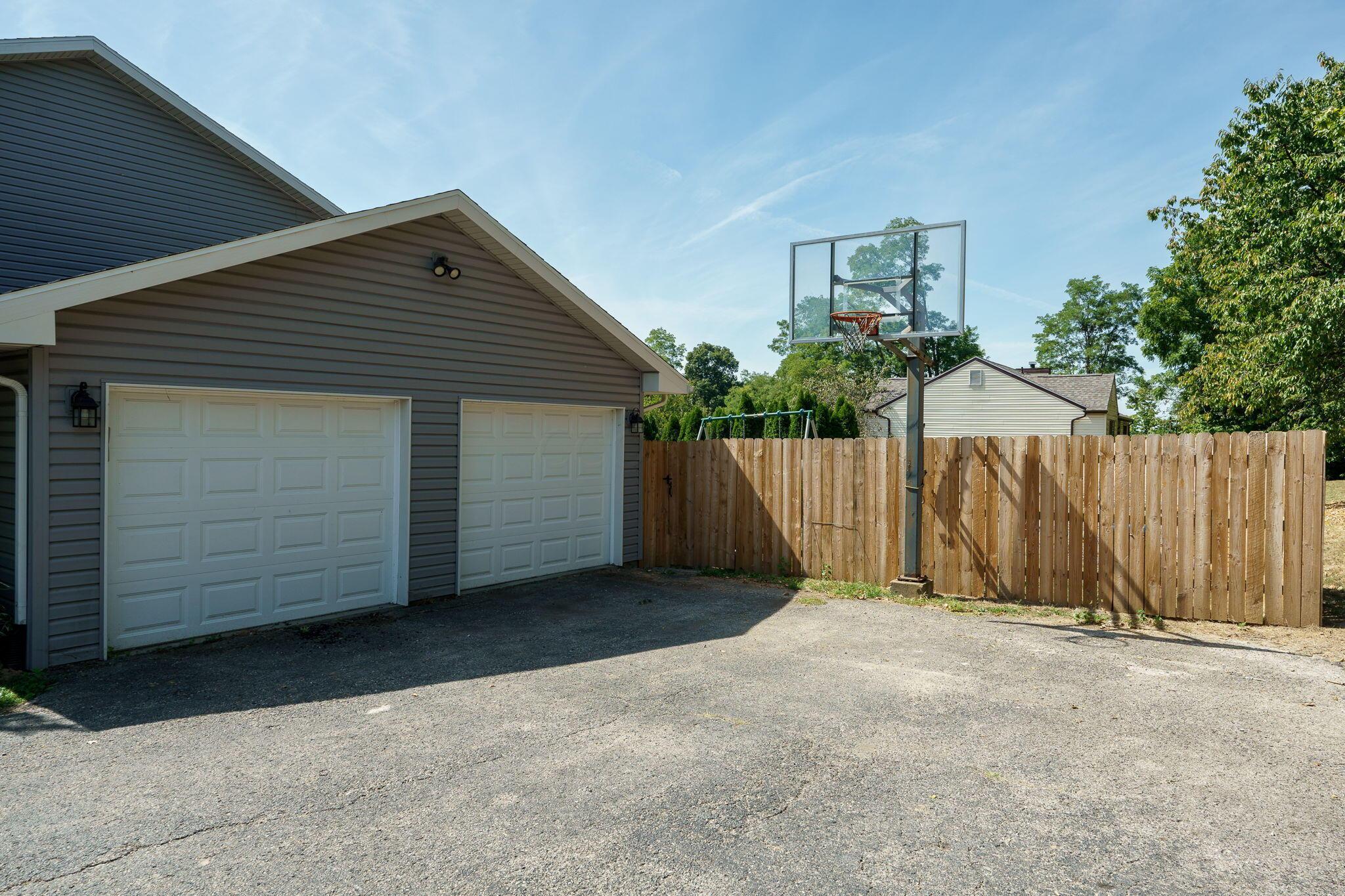 3630 Singing Wind Way Property Photo 6