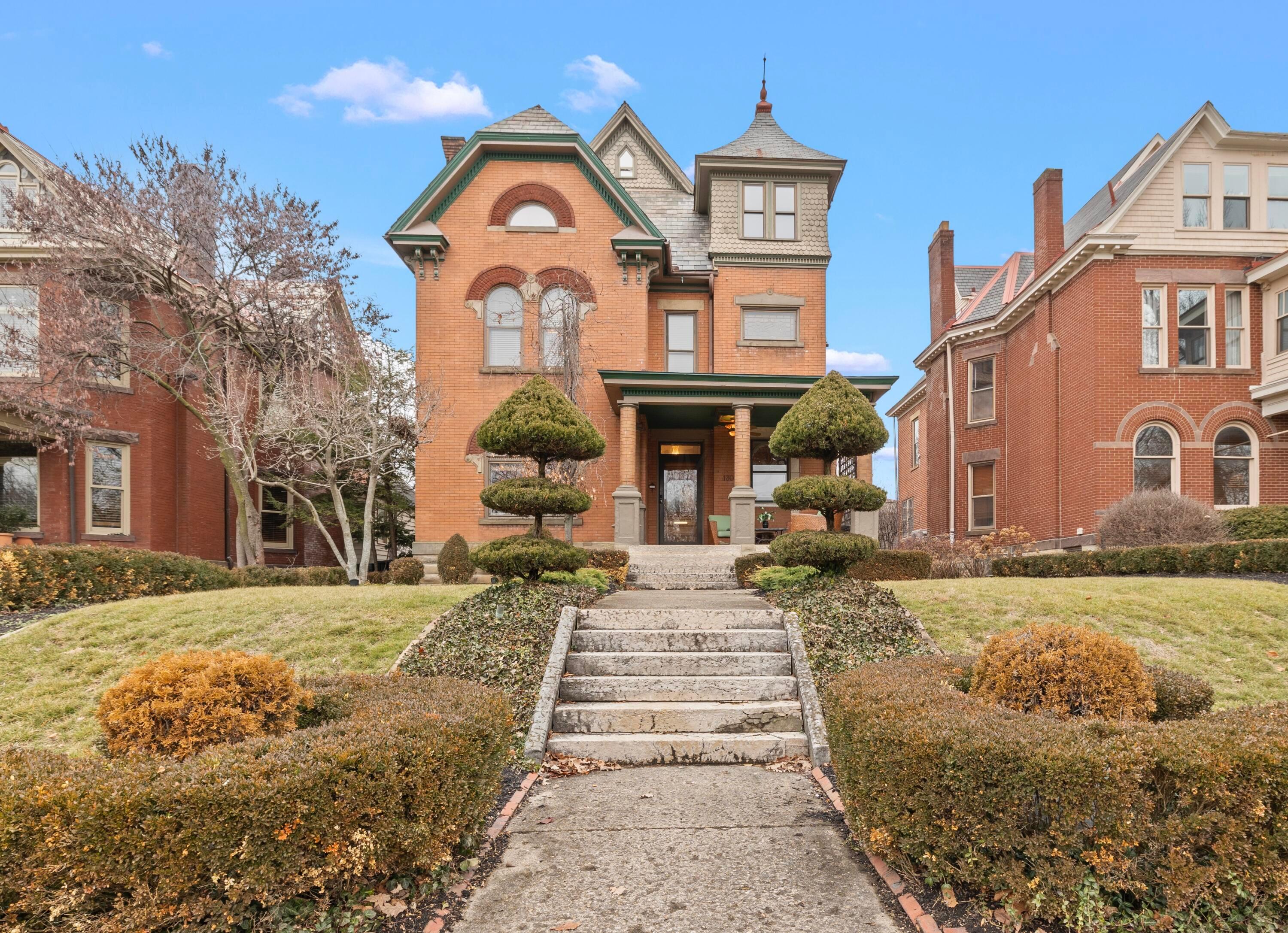 130 Buttles Avenue Property Photo 3
