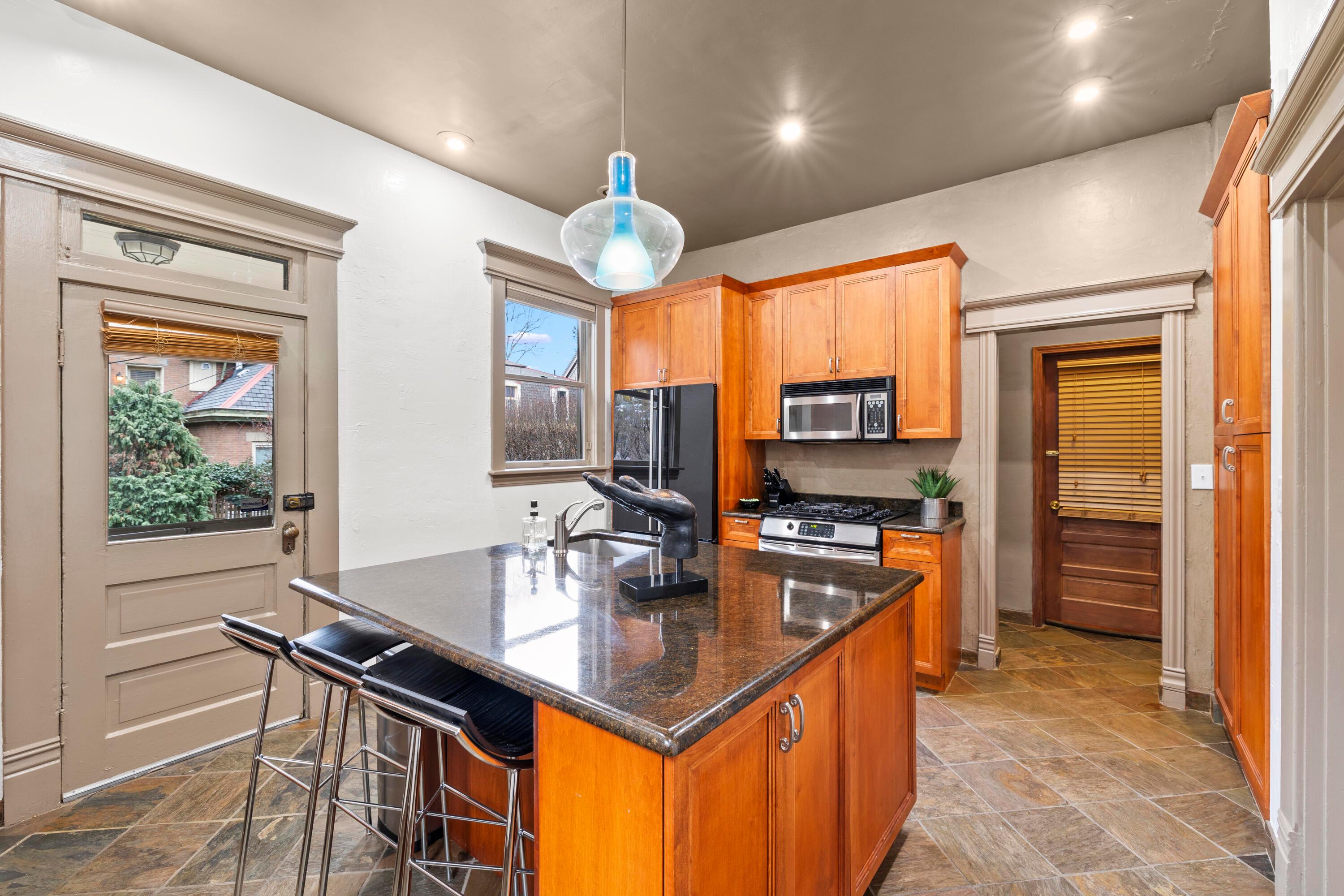 130 Buttles Avenue Property Photo 12