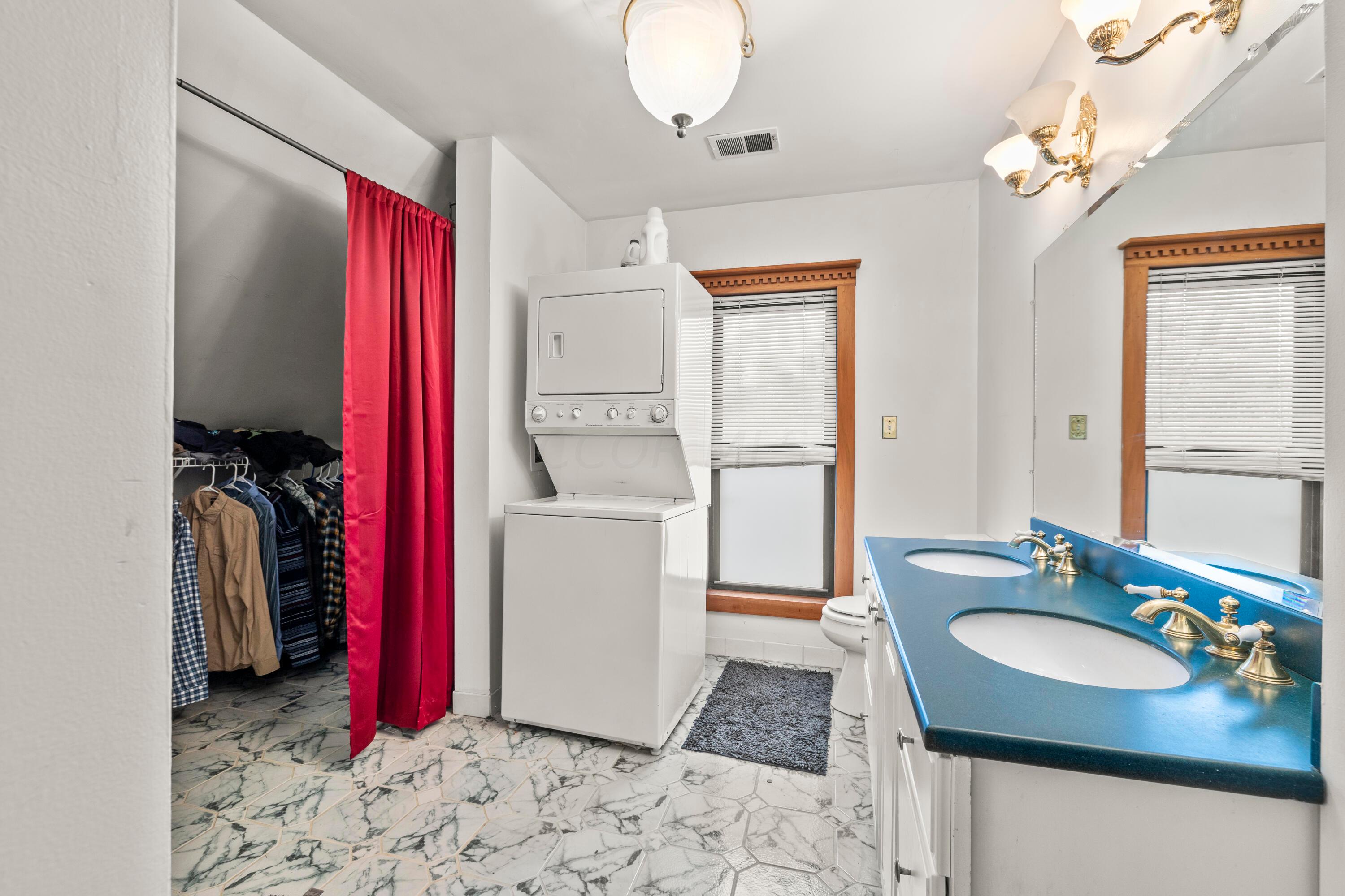130 Buttles Avenue Property Photo 38