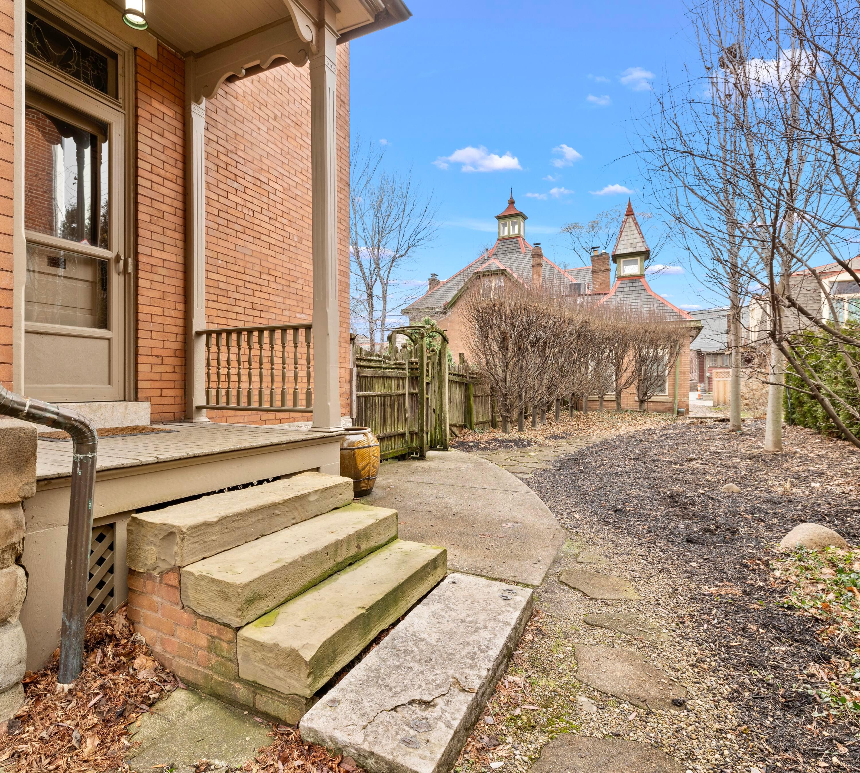 130 Buttles Avenue Property Photo 43