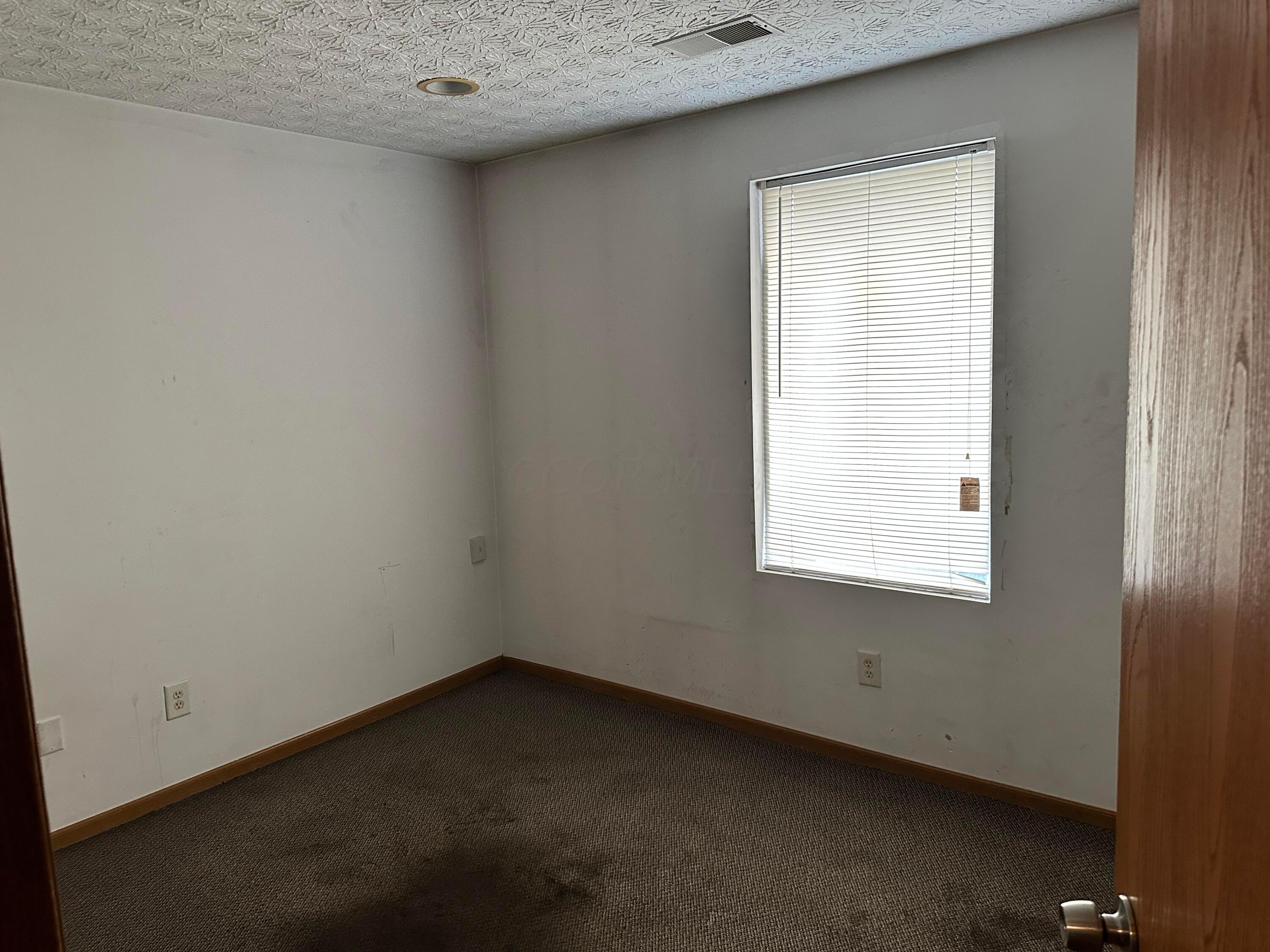 10-62 Village Pointe Drive Property Photo 17