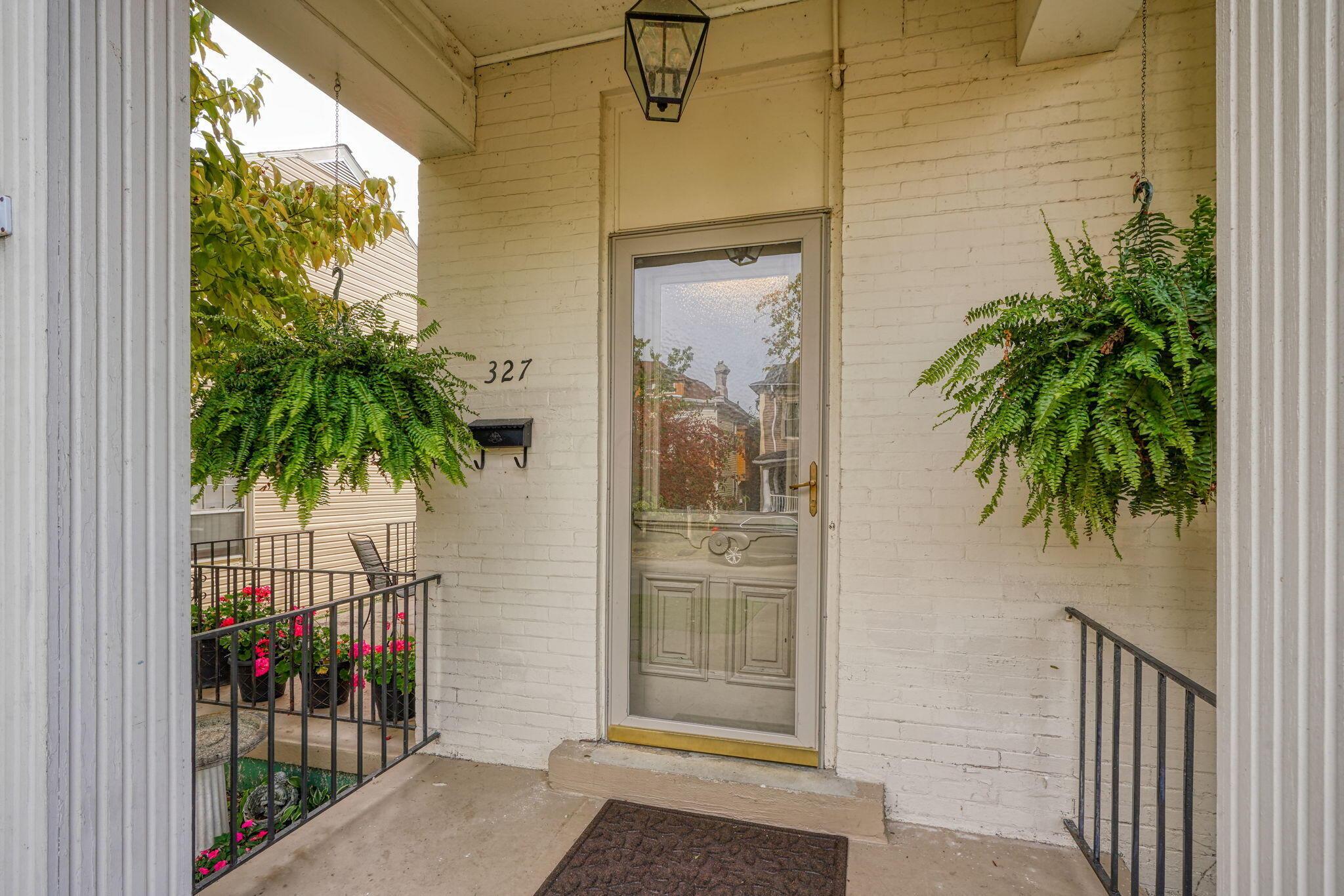 327 Pearl Street Property Photo 7