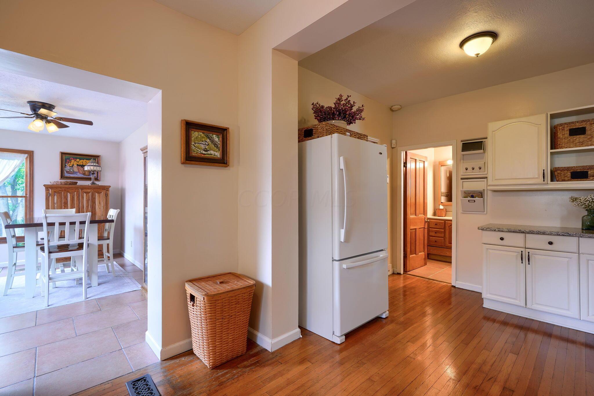 327 Pearl Street Property Photo 23