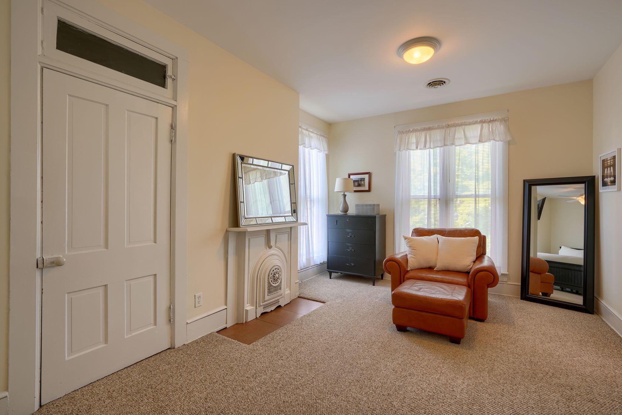 327 Pearl Street Property Photo 34