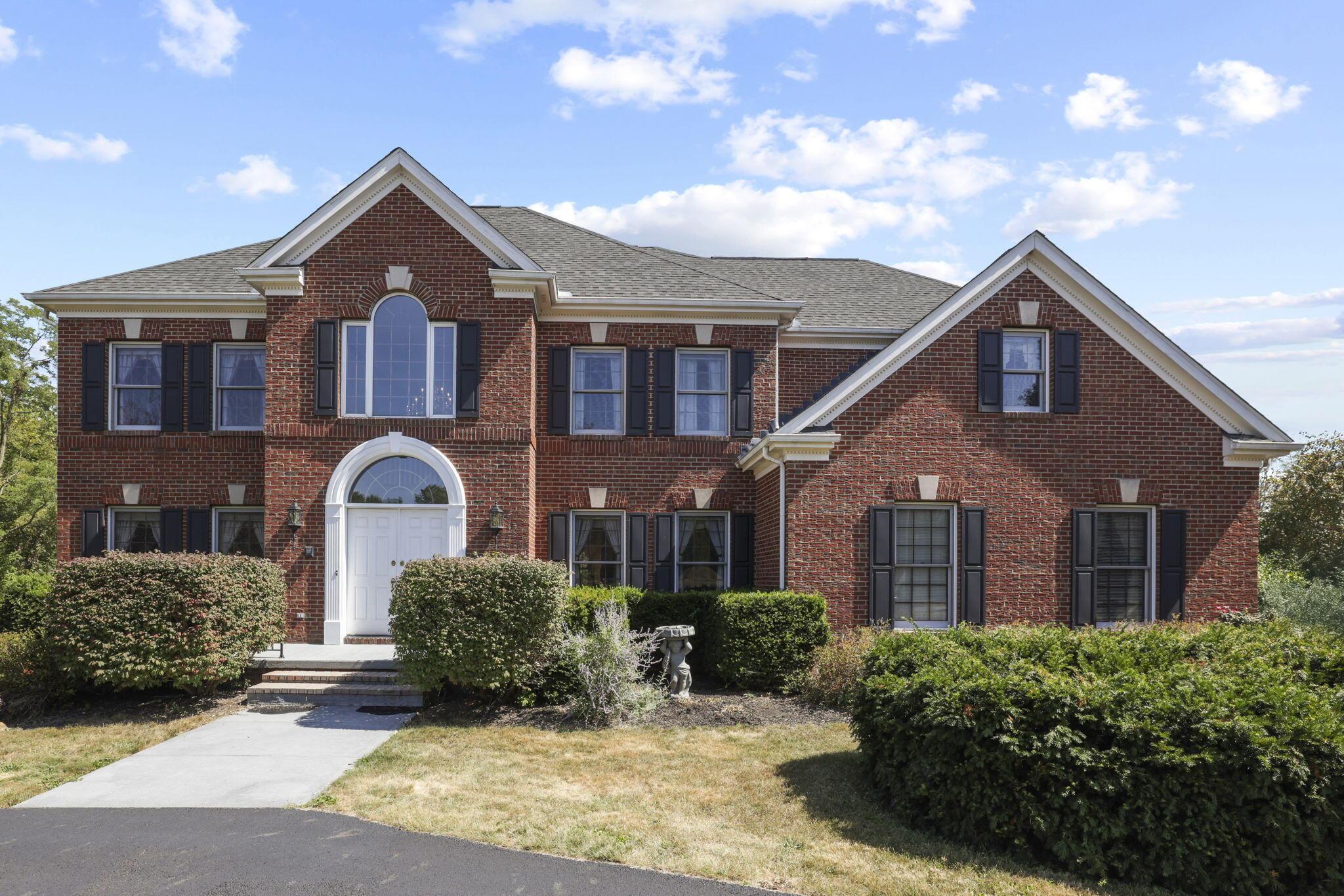 80 Waters Edge Drive Property Photo 1