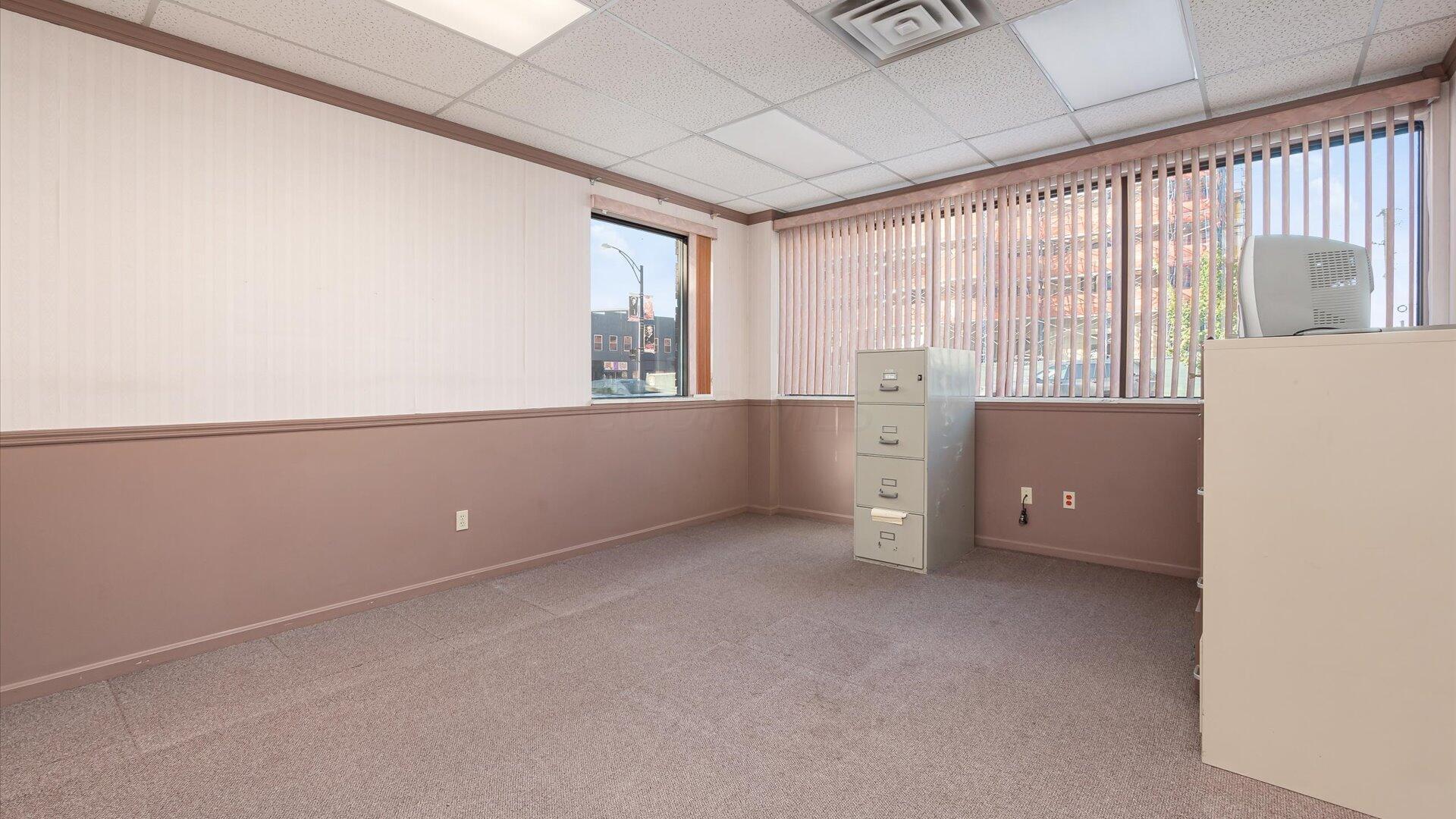 110 N Main Street Property Photo 16
