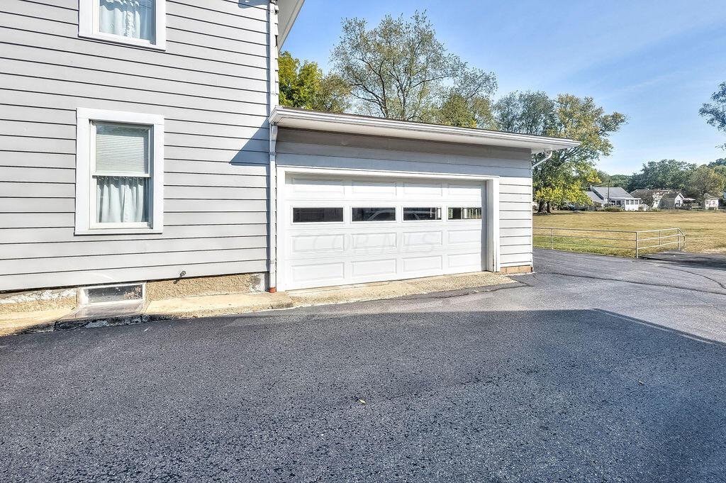 702 Coshocton Avenue Property Photo 4