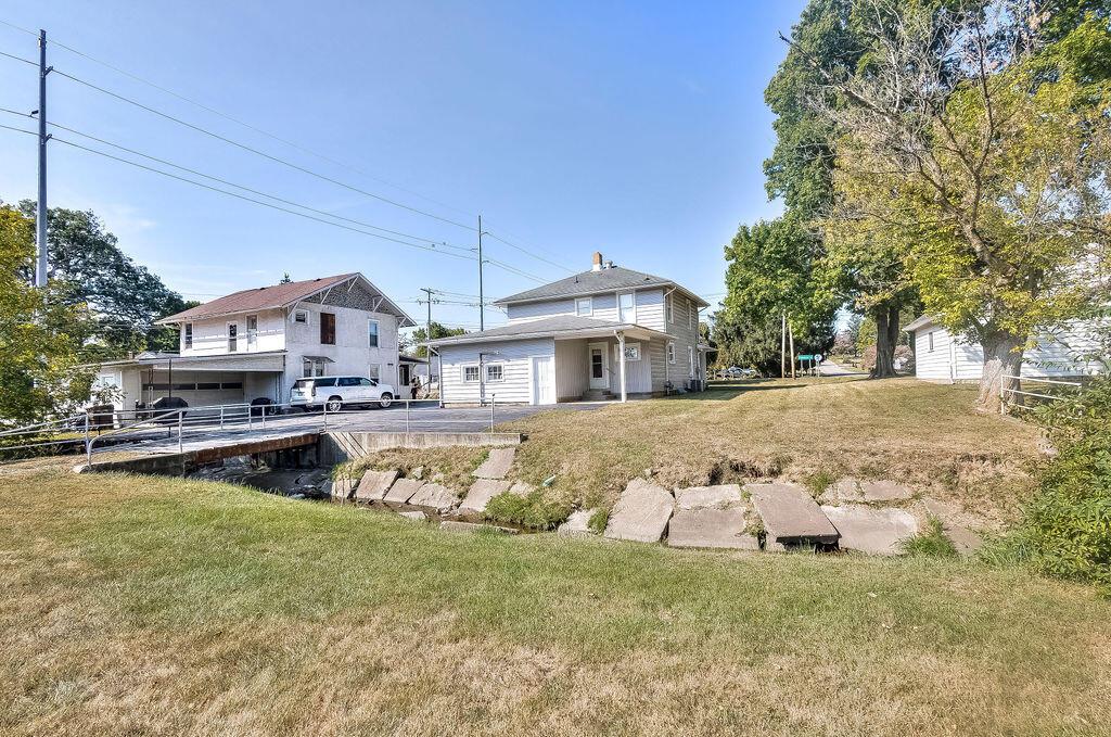 702 Coshocton Avenue Property Photo 12