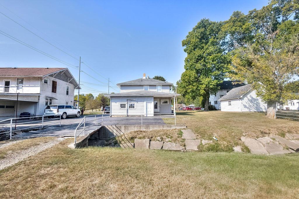 702 Coshocton Avenue Property Photo 13