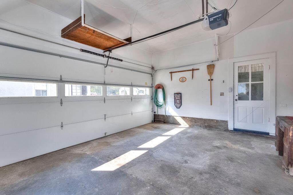 702 Coshocton Avenue Property Photo 14