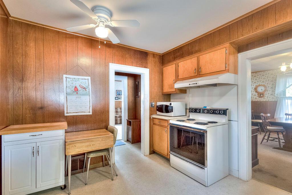 702 Coshocton Avenue Property Photo 17