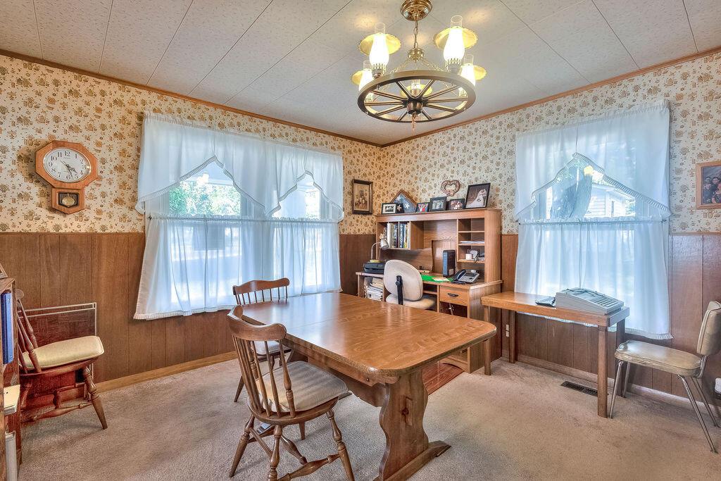 702 Coshocton Avenue Property Photo 20