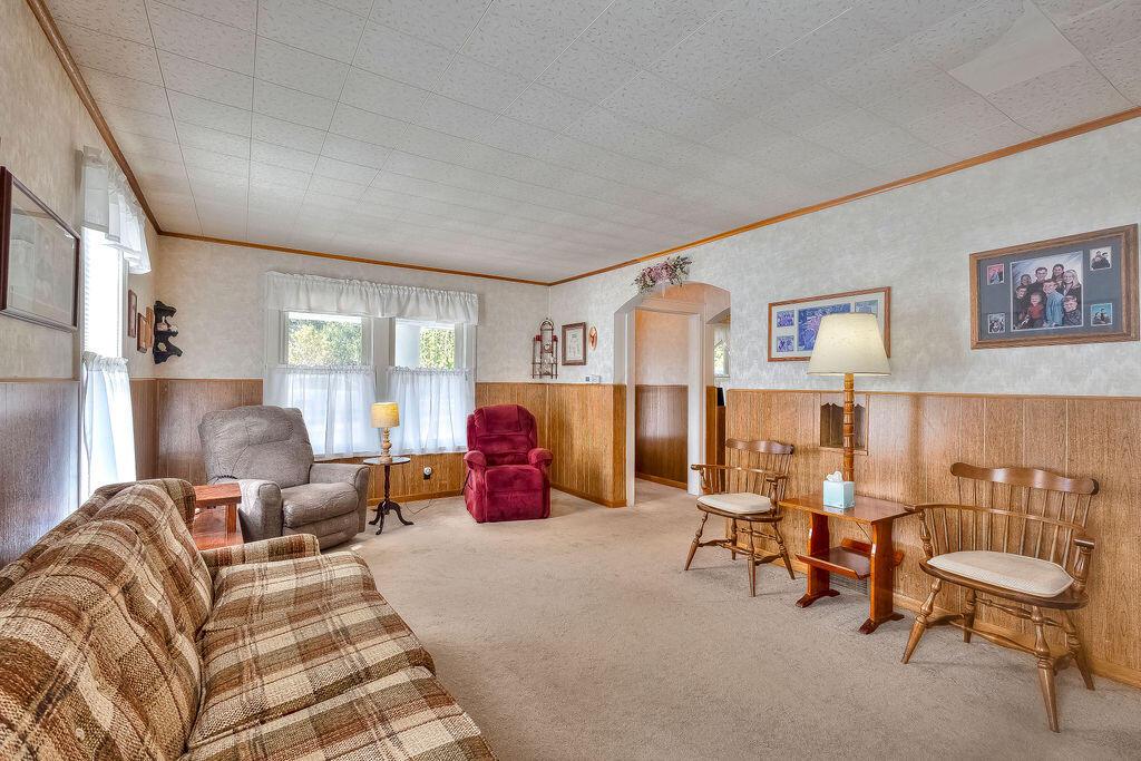 702 Coshocton Avenue Property Photo 26