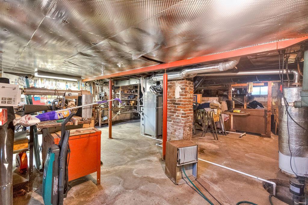 702 Coshocton Avenue Property Photo 41