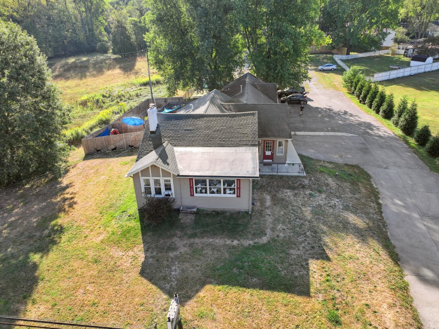 1805 Columbus Road Property Photo 3